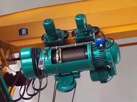 電動(dòng)卷揚(yáng)機(jī)和鋼絲繩電動(dòng)葫蘆怎么選